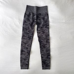 Gymshark | Camo Seamless Leggings